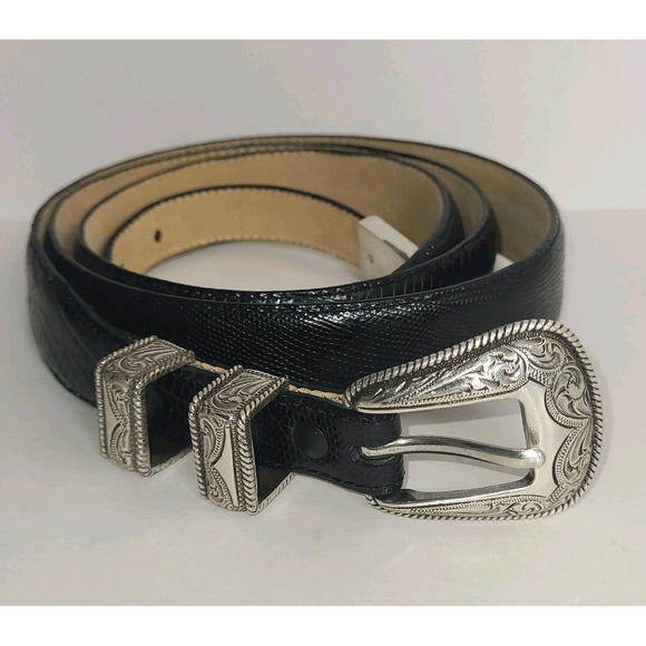 The Unbranded Brand Other - Vtg Italian Calfskin Western Belt Size 48 Black Leather Engraved Buckle 1997